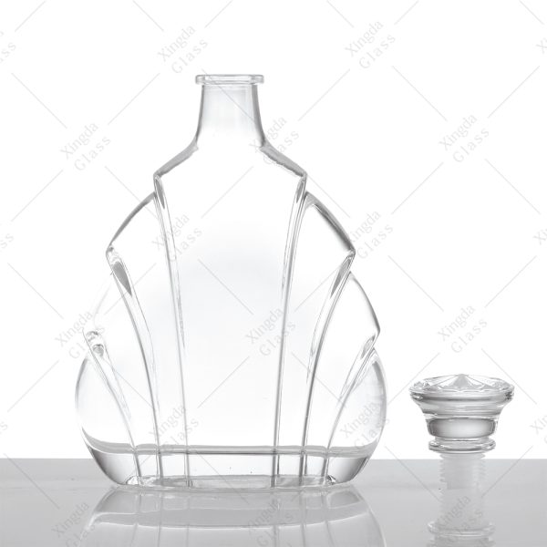 IMG_2641 Glass Bottles Manufacturing Decanter For Whiskey Brandy Xo With Crystal Cork